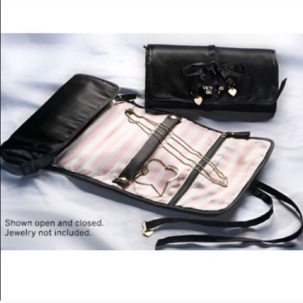 Vs Travel jewelry storage
